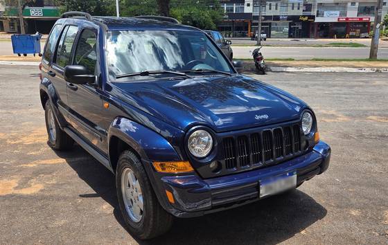 JEEP CHEROKEE 3.7 SPORT 4X4 V6 12V GASOLINA 4P AUTOMÁTICO